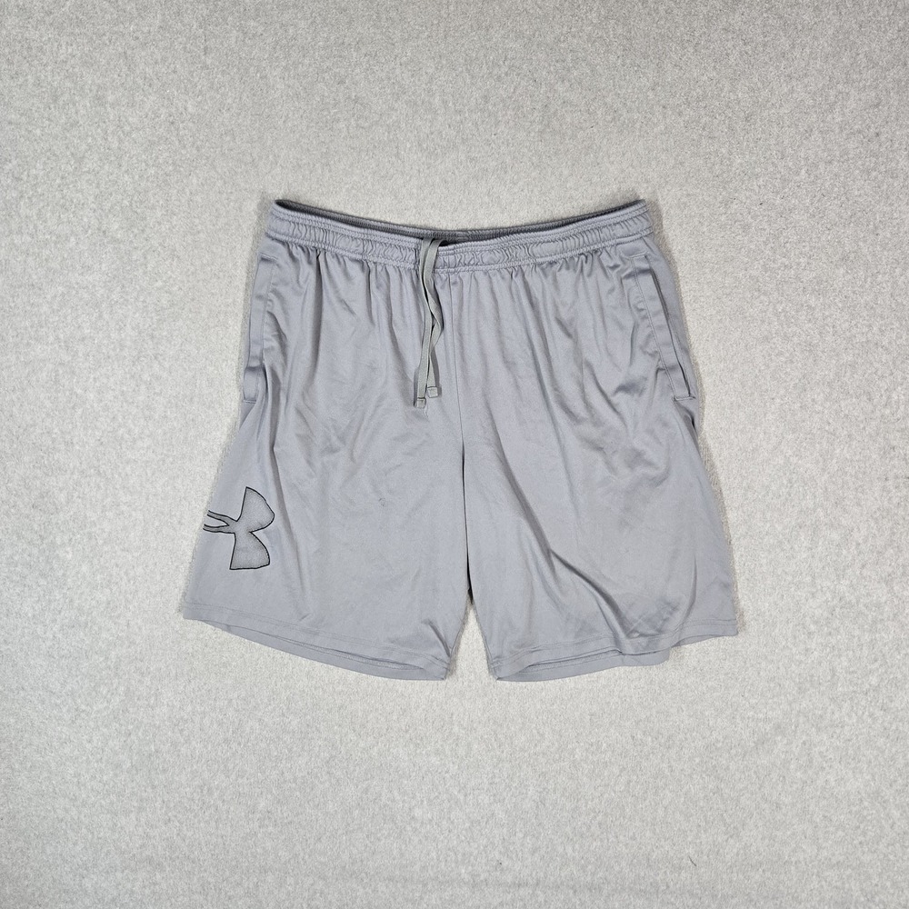 Under Armour Men Activewear Shorts XL Gray Heatgear Loose Logo Pockets 9" Inseam